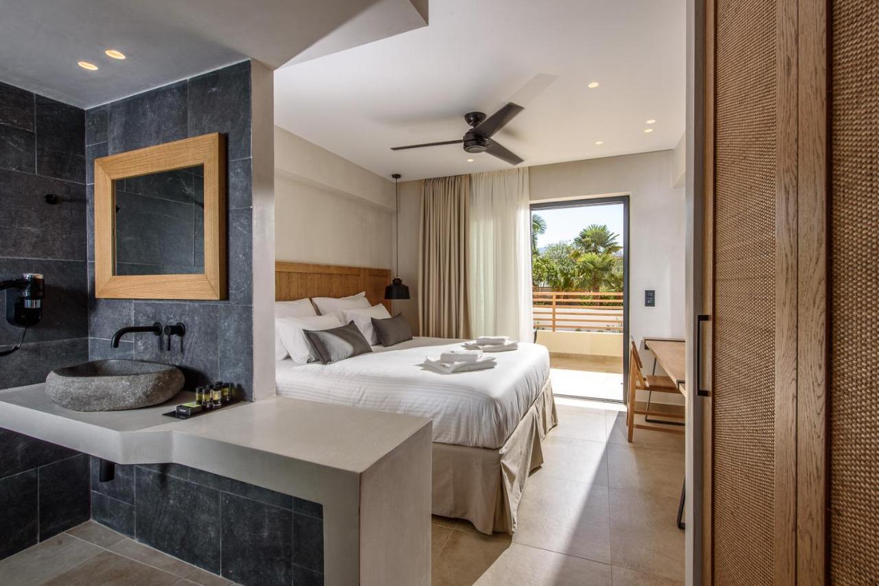 Anesea Malia (Crete)